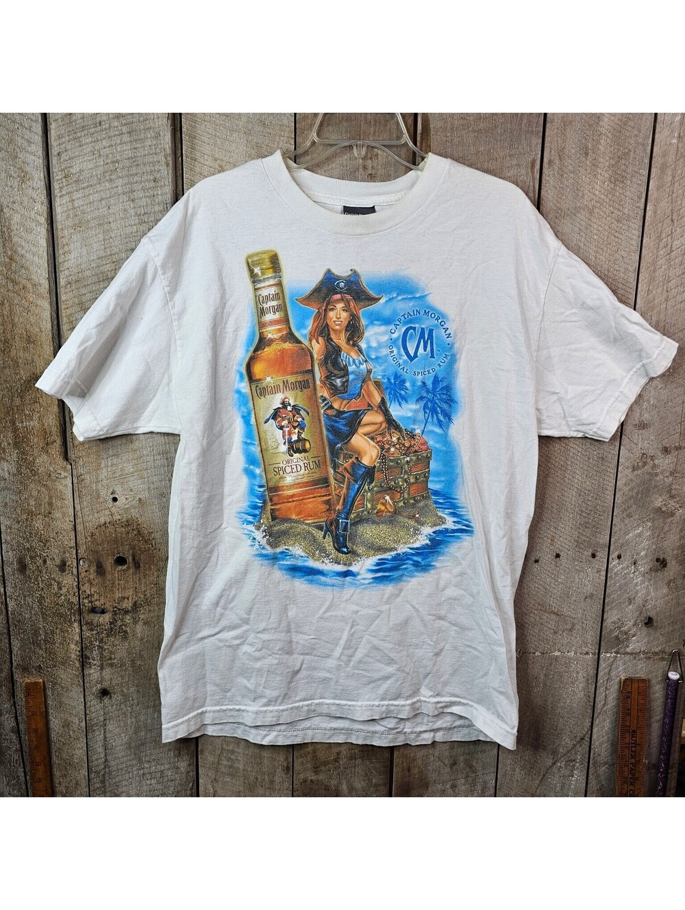 Captain Morgan Pirate Woman Spiced Rum Graphic T-Shirt Men's Large White Fifth